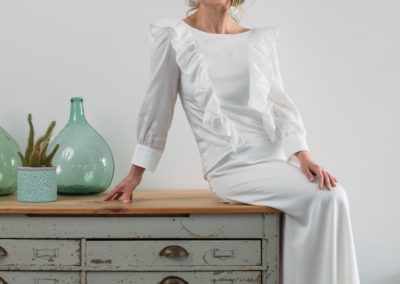 Par dessus Elisa à mettre au dessus de sa Robe de mariée Jo Collection Signature : minimaliste et graphique en soie végétale